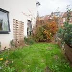 Special 3 Bedroom Townhouse With Parking In Bristol