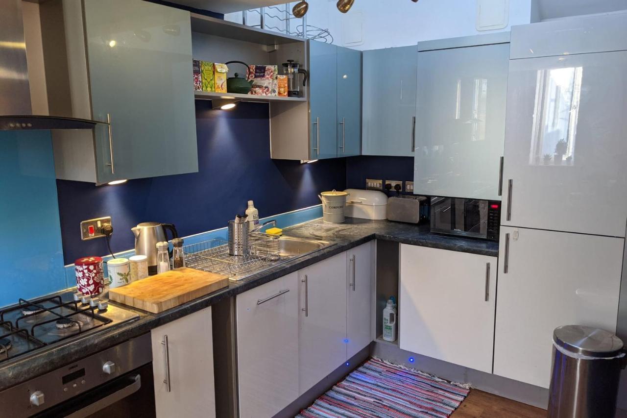Special 3 Bedroom Townhouse With Parking In Feriehus